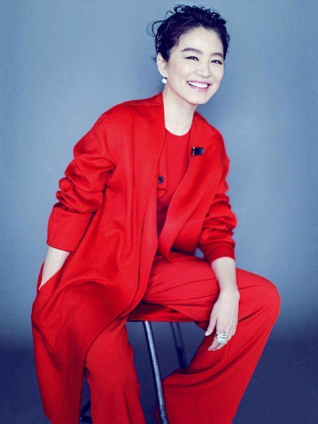 深夜的记者：被镜头遗忘的角落